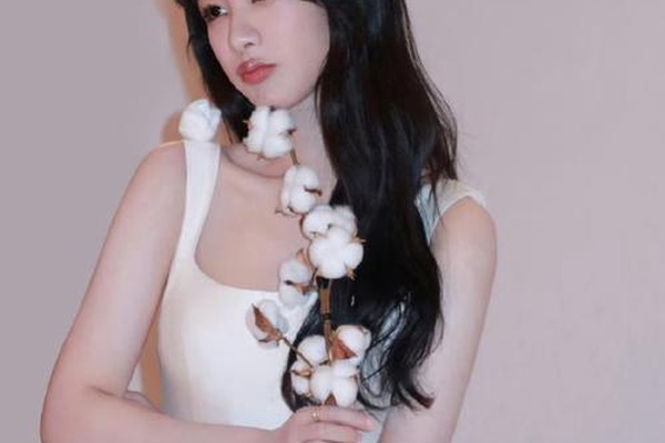 菠萝视频怎么投屏到电视上